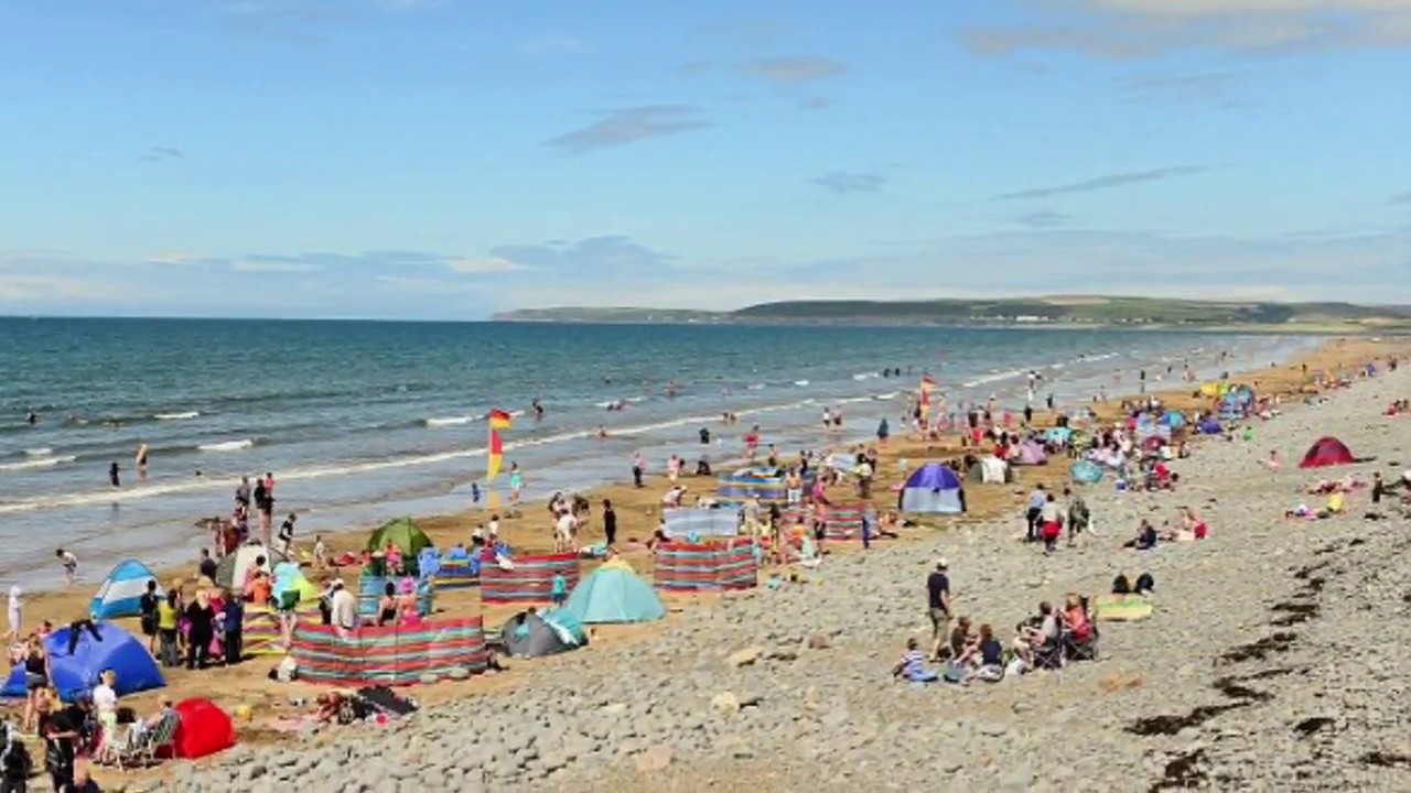 Beach metal detecting Wales ( The basics With Gazza ) YouTube