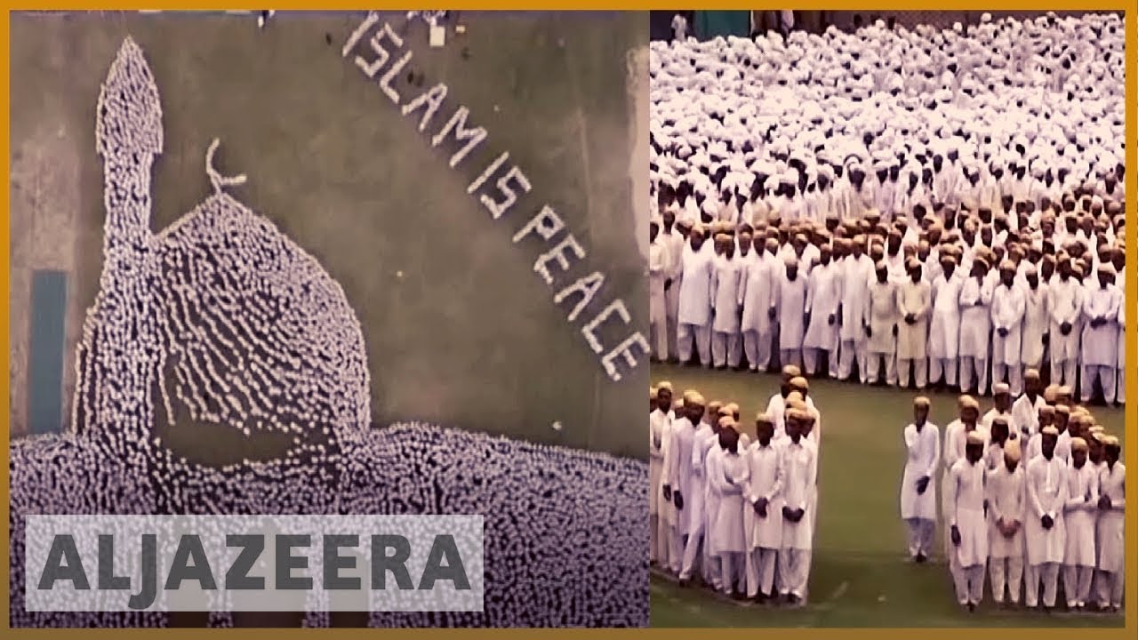 باكستانيون يشكلون مسجداً بشرياً تكريماً لضحايا كرايستشيرش | الجزيرة الإنجليزية