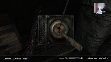 Specter Playing Skyrim NO HUD on expert