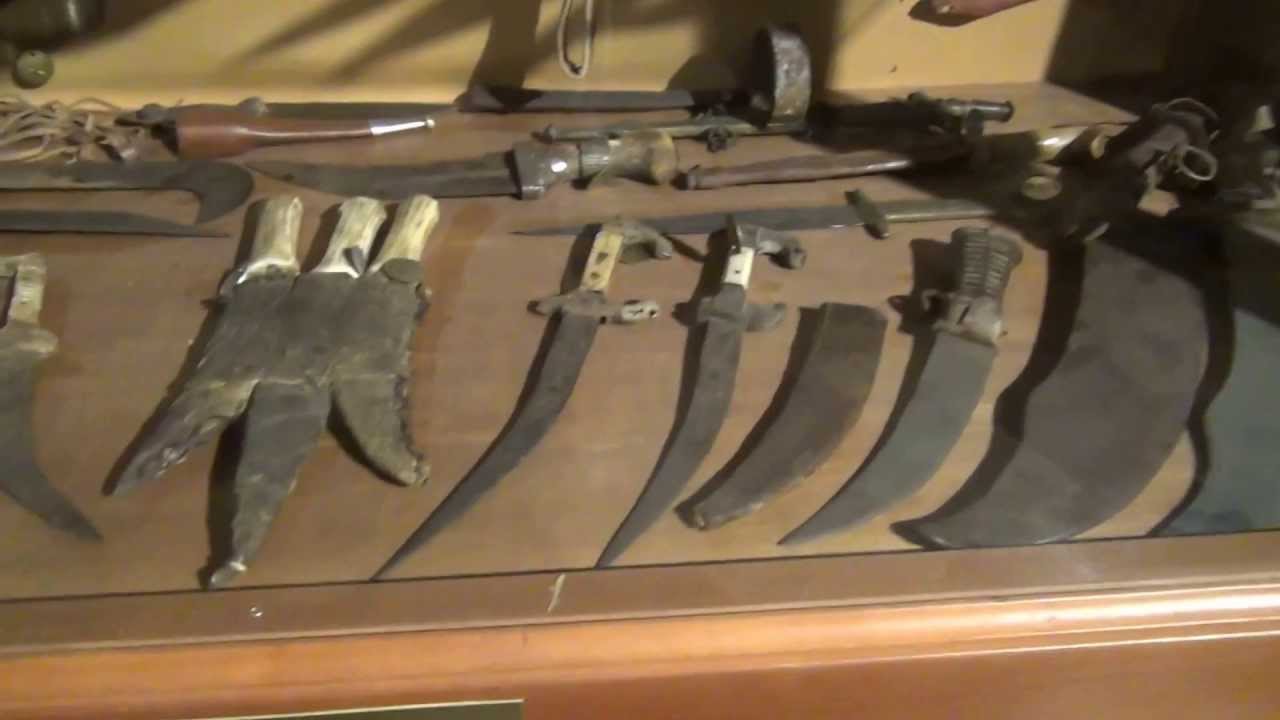 TRUPPE COLONIALI ARMI E CIMELI : MUSEO STORICO DELLA  CAVALLERIA - PINEROLO (TO) 9 - 6 - 2013.