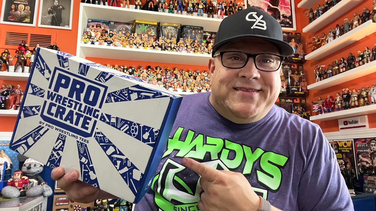 Pro Wrestling Crate unboxing - July 2025  