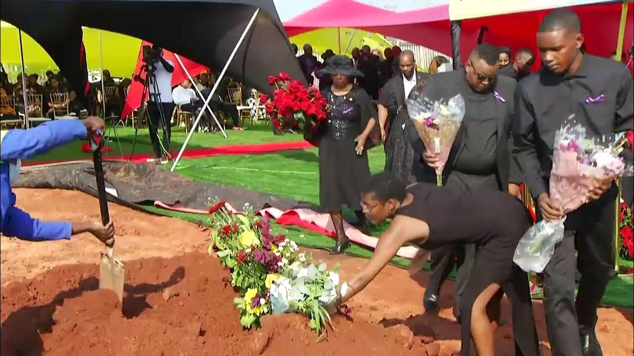 Funeral Service of Hillary GardeeBurialRIPHillaryGardee YouTube