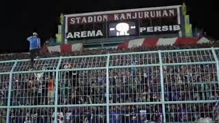 Story WhatsApp status arema