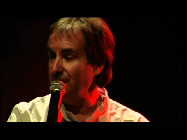 Chris      De    Burgh    --       Lady     In    Red    [[  Official   Live   Video  ]]  HD class=