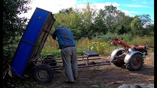 картинка: Буряк, угорки, бур'ян, мотоблок. Це все має зміст