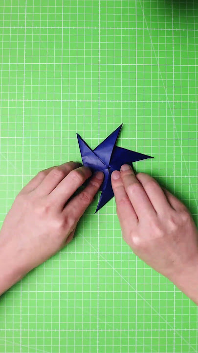 6-Point Shuriken (Ninja Star) with ONLY 2 FOLDS! | How to Make Origami Tutorial