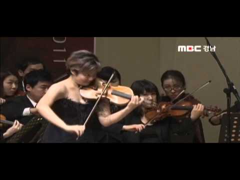 Jinjoo Cho plays Tchaikovsky Violin Concerto