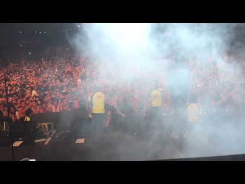 Wiz Khalifa addresses crowd for first time "Down Under."