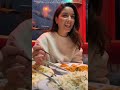 رومي علاطة راي في أكل هندي بصراحة