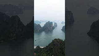 Ha Long Bay #halongbay #hanoi #vietnam #travelvlog