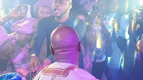 Odunlade Adekola storms in With Shaku Shaku Dance,Got people Laughing at Abimbola& Okiki Wedding