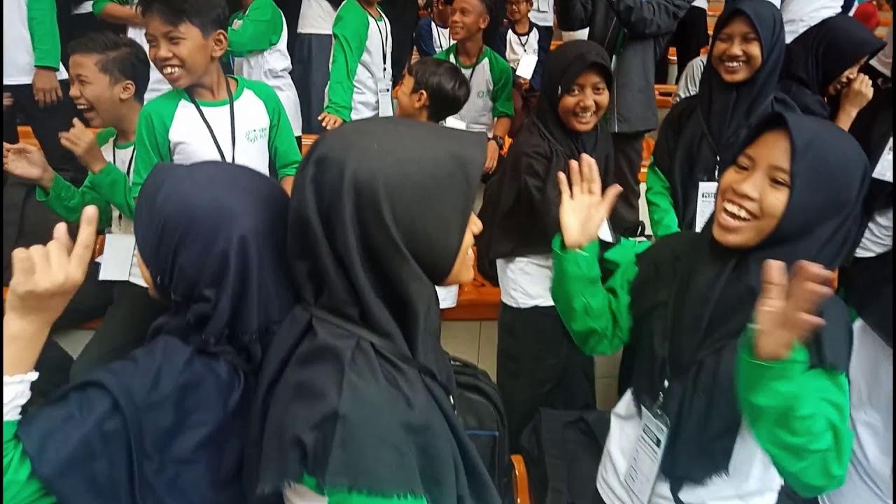 Humood Alkhudher - هأنذا Ha Anatha lirik Bahasa Indonesia (Inilah Aku) Humood Alkhudher - هأنذا Ha Anatha lirik Bahasa Indonesia (Inilah Aku)