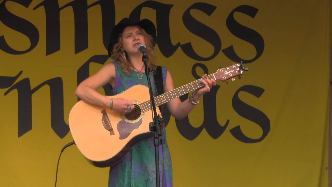 Watch HEIDI BAIER - Ikaros on YouTube Watch HEIDI BAIER - Ikaros on YouTube