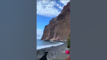 Massive rock landslide ㅣ Giant Rockslide #Shorts