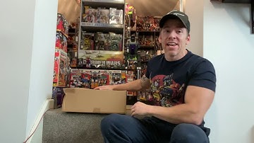Transformers generation one complete collection. G1 vintage special delivery unboxing. Box