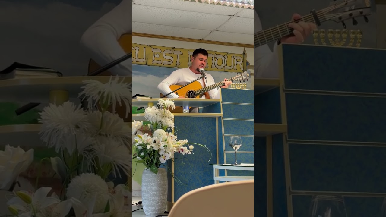 Cantique l’amour du christ chanté par un future étudiant dowson de Ruffec ￼￼￼ ￼