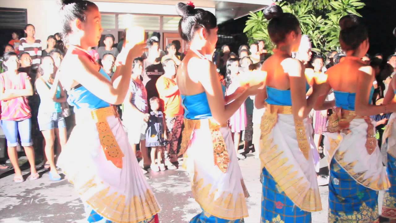 Parade  Ogoh - Ogoh Tejakula 2015