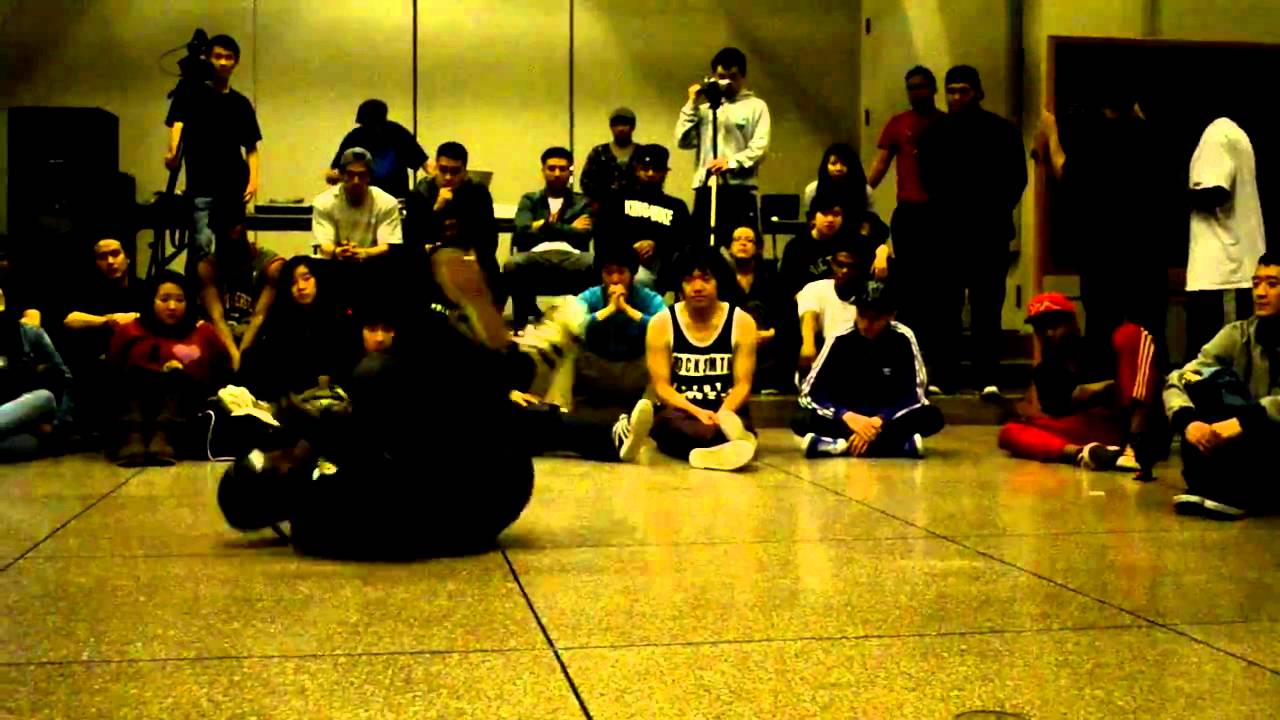 The BreakOff 2011, 1v1 Super16: Black Nasty vs Isaiah