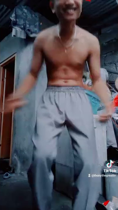 HEIN HTET FUNNY DANCE TIKTOK CHALLENGE
