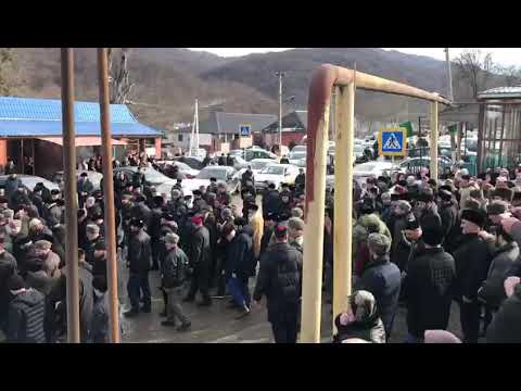 Похороны султанат нукеновой фото. Традиции чеченских похорон.