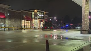 Suspect killed during SWAT standoff at Roswell gas station, police say