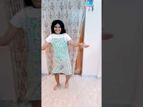 Kakinada gaja Song#Shruti