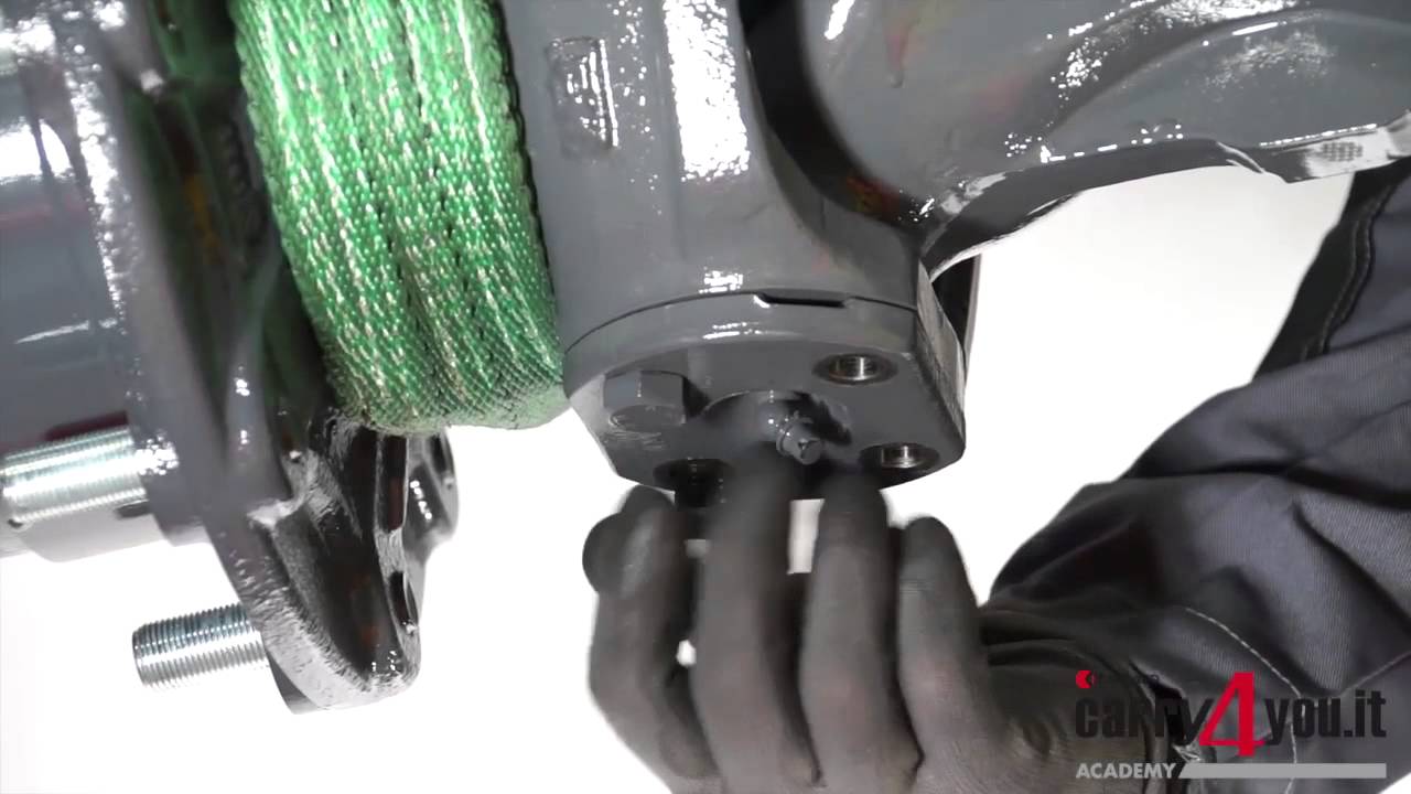 Puente 26.16 Ajuste y sustitucion de los pivotes y rotulas de dirección (rev. 1) HD