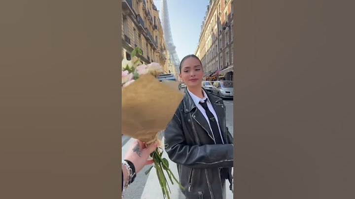 Are you happy to be in Paris? 🥐🇫🇷🥖