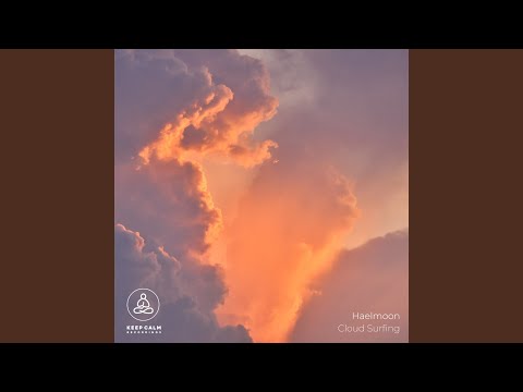 在 YouTube 上觀看「Cloud Surfing」