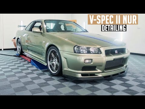 Detailing a Millennium Jade R34 GTR VSpec II Nur - YouTube