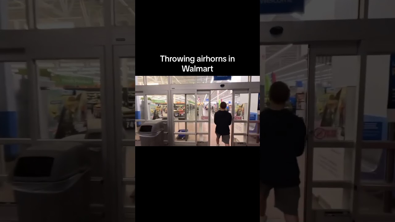 AIRHORN IN WALMART😭 