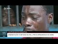 Contrabando de Combustível   Embercação com mais de mil litros apreendida no Zaire