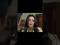 فيي عشق بيستنانا وعشق منستنا المدينه البعيده