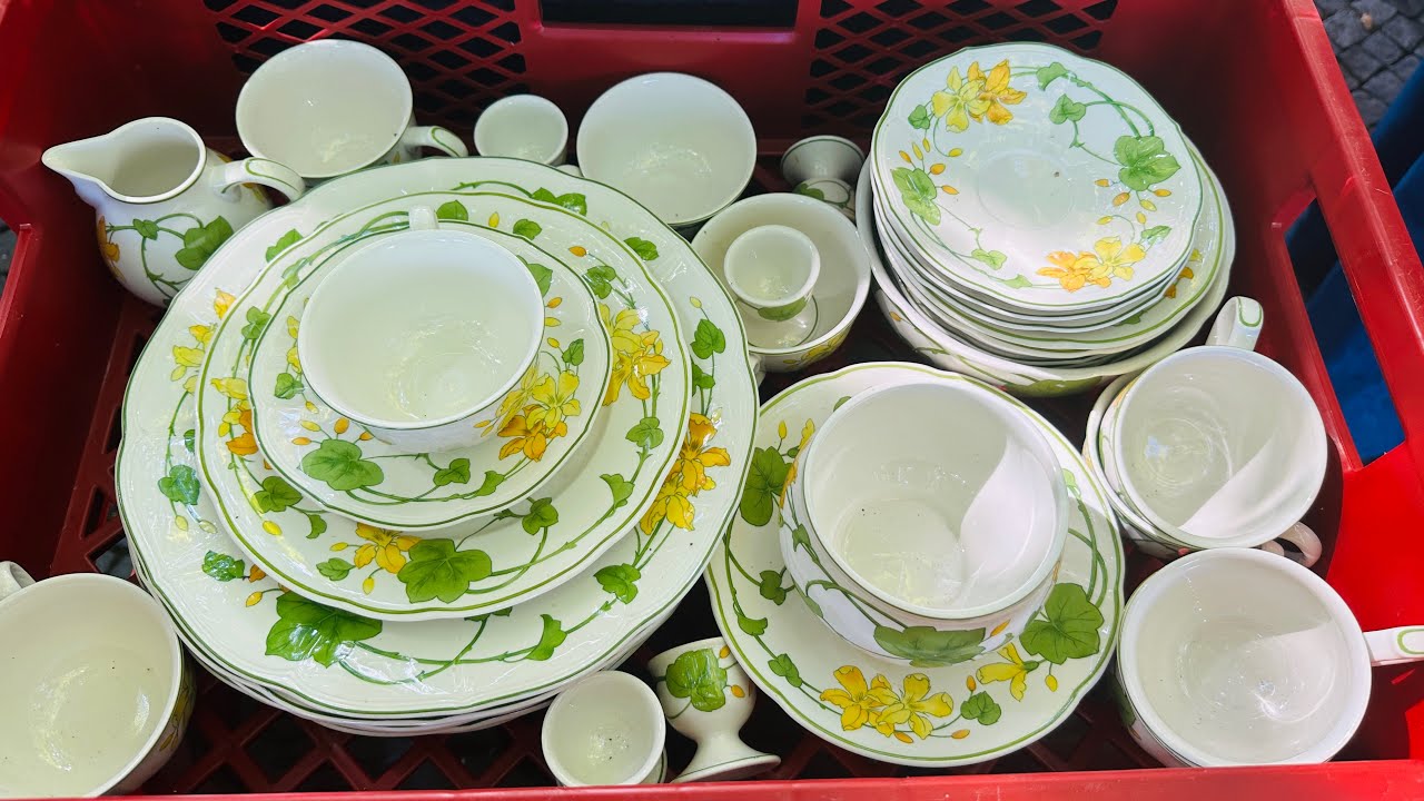 ФЛОМАРКТ В ШТУТГАРТЕ: БЛОШИНЫЙ РЫНОК ИЛИ АНТИКВАРНЫЙ САЛОН?