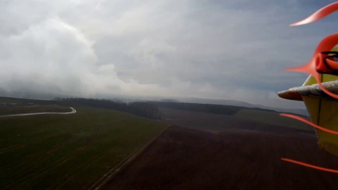 RC model  Pudlle Star  (RC Factory) dvoumotorový hydroplán.....