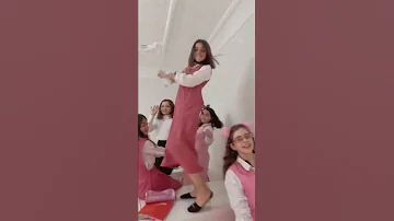 مالك يا صاحبي احكيلي 