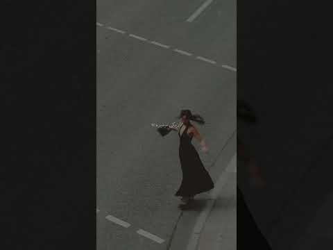 وایب این آهنگ برای من اینجوریه این آهنگ و تمام آهنگ های چنل رو میتونید از تلگراممون دانلود کنید