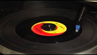 Video thumbnail of "The Beatles 45s at 33 1/3 RPM Series - She's A Woman"