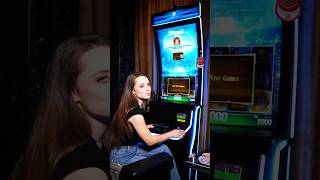 Faust на Новоматике в наземке #casinogirl #slotgirl