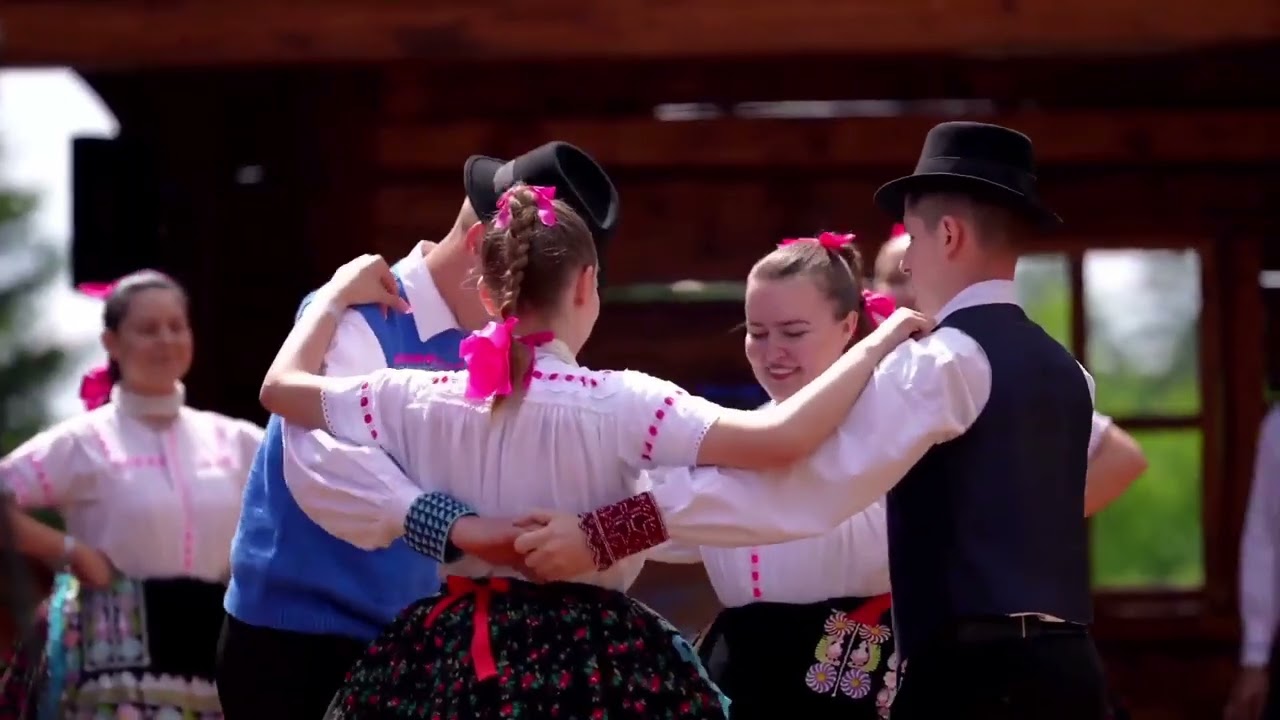 Folklorni subor KLASY SKUS H  J  Cmelika   Nedaleko od Vojki je Pazova, HEĽPA 25 06 2023