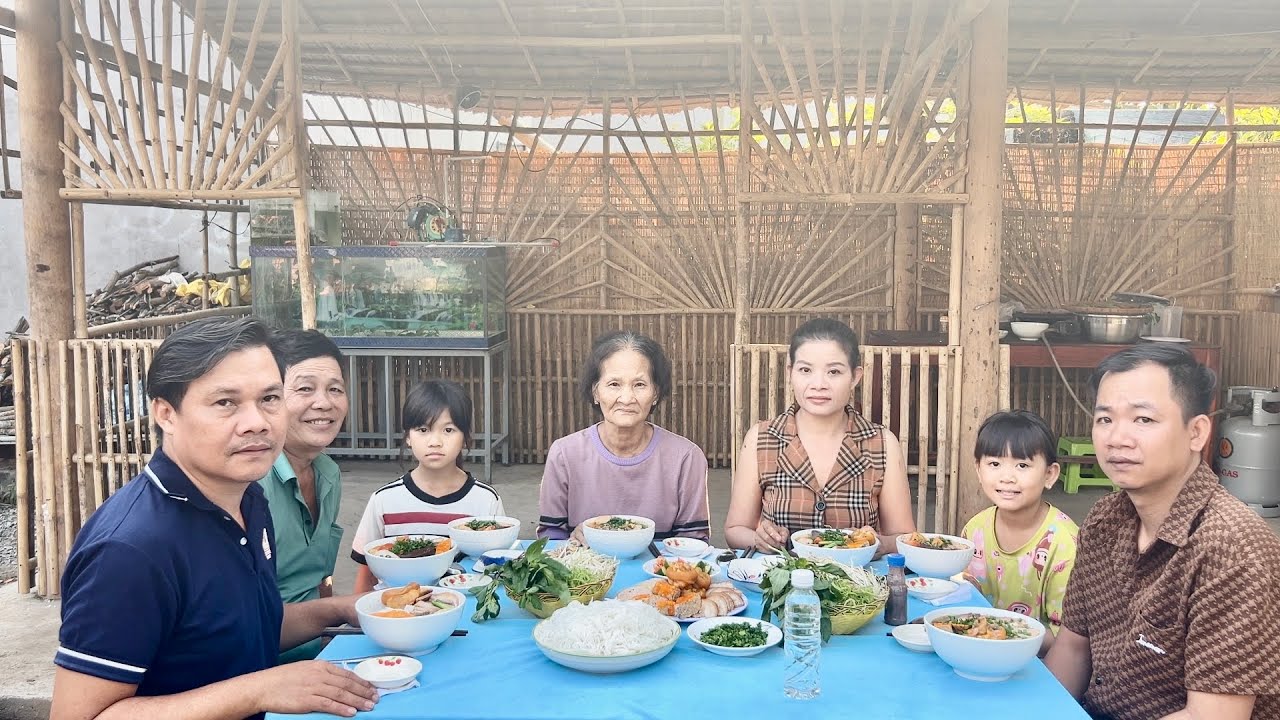 Bún Riêu Cua Đồng Đậm Đà Thơm Ngon-Món Yêu Thích Của Người Đặc Biệt Phương Xa/KPV