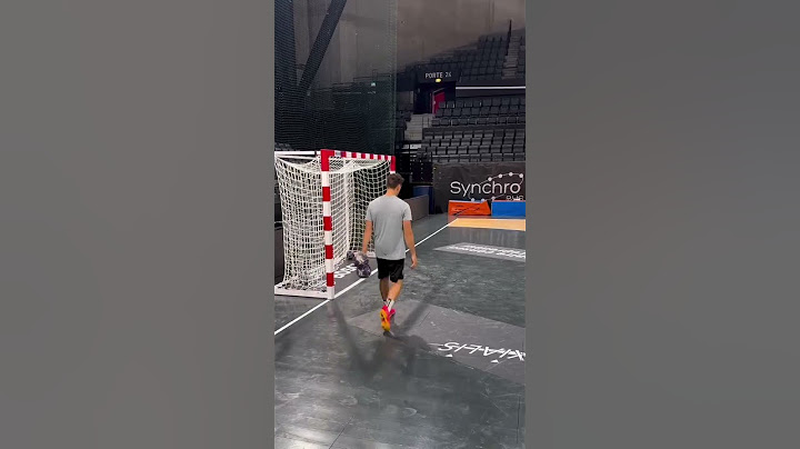 How?? ⚽ #handball #viralvideo #sportsball #love #explore #shorts #jaan #player #ground #play #life