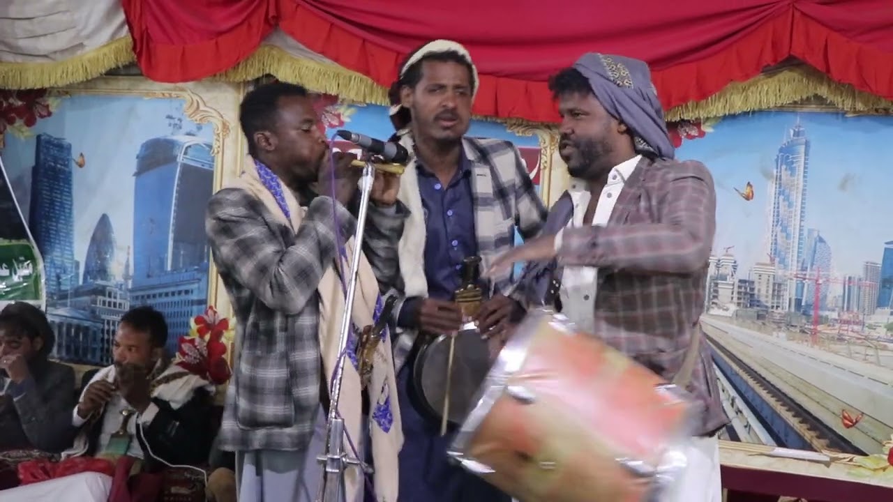 شاهد الفرقة الموسيقية (المزمار)للمبدع سليم عبادي وتفاعلة مع القضية الفلسطينية