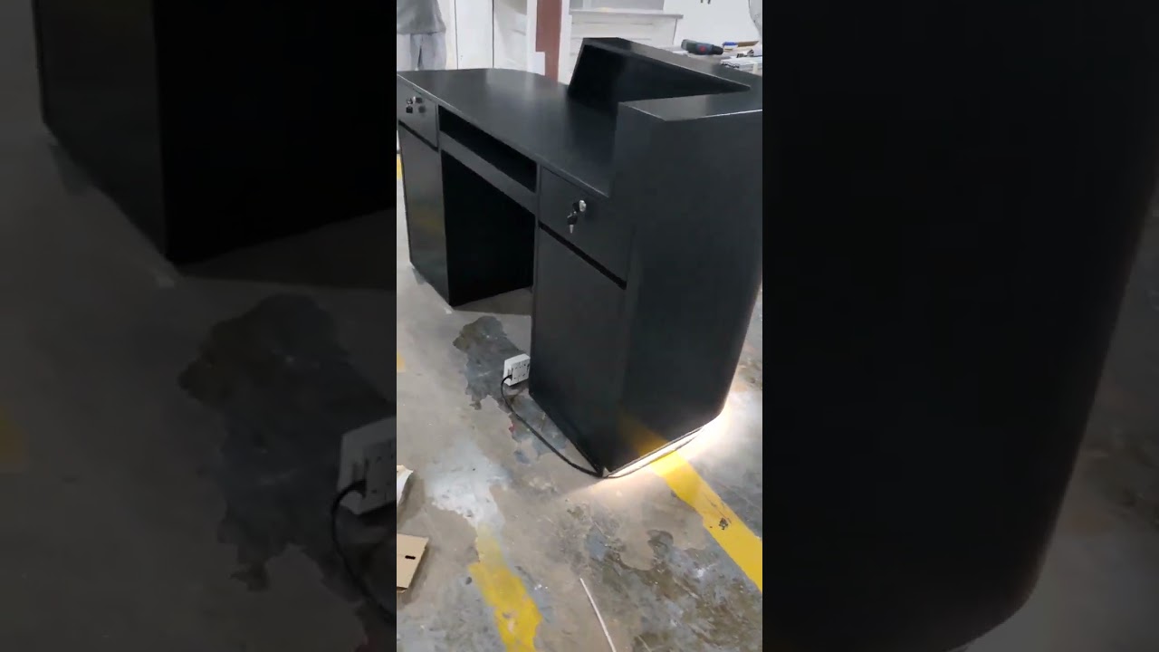 Modern Round Custom Reception Desk, 1500*600*1000mm/59*24*39‘’ - Pantone code 412C