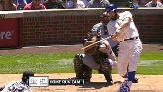 Jake Arrieta hits his first Major League homer