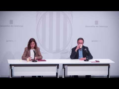 Roda de premsa de la consellera Ubasart i el secretari Amand Calderó