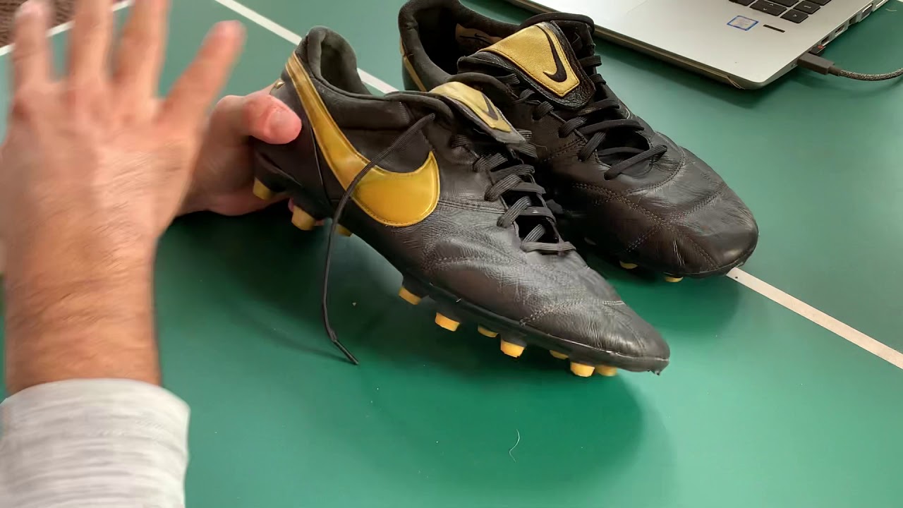 desaparecer Compasión A pie Nike Premier II FG Review - YouTube