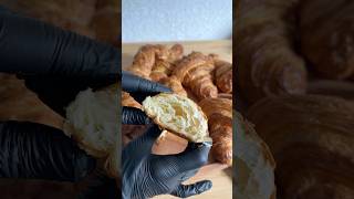 Круассаны в домашних условиях #круассаны #выпечка #рецептынакаждыйдень #готовимвкусно #слоеноетесто