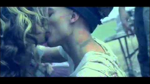Rihanna   We Found Love Ft Calvin Harris subtitulada en español