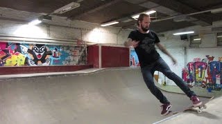 Skateboarding at Arto Saari's Park!